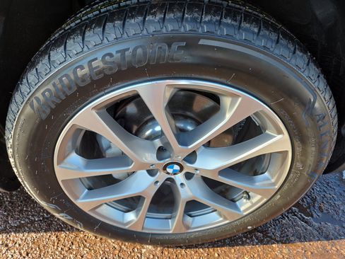 Used 2019 BMW X5 xDrive40i w/ Convenience Package image 9