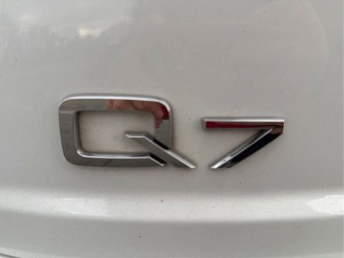 Used 2017 Audi Q7 2.0T Premium image 24