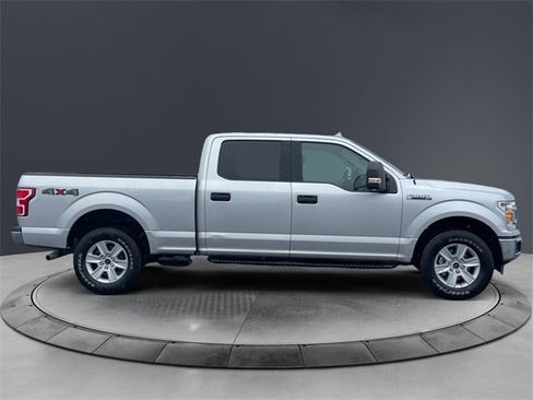 Used 2018 Ford F150 XLT w/ Equipment Group 301A Mid image 6