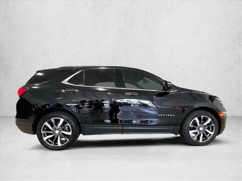 Used 2022 Chevrolet Equinox Premier FWD image 5