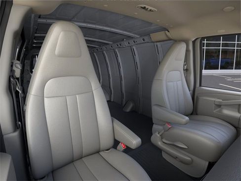 New 2024 Chevrolet Express 3500 Extended w/ Driver Convenience Package image 16