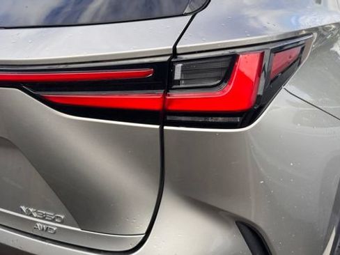 Used 2024 Lexus NX 350 AWD image 8