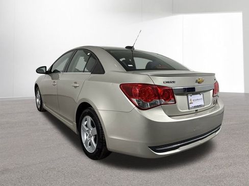 Used 2016 Chevrolet Cruze LT w/ RS Package image 30