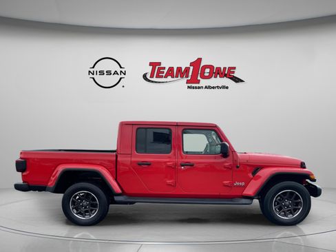 Used 2021 Jeep Gladiator Overland w/ Popular Equipment Package AWD/4WD image 9