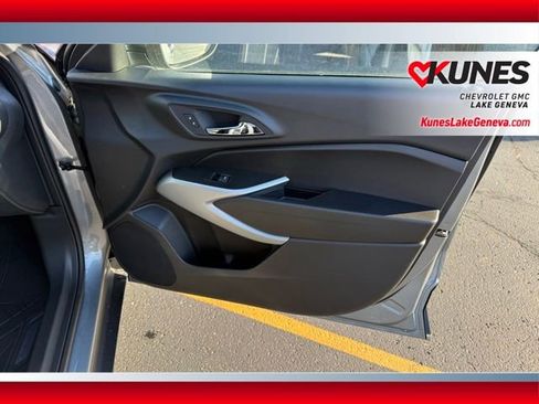 New 2026 Chevrolet Trax LS w/ LS Convenience Package image 19