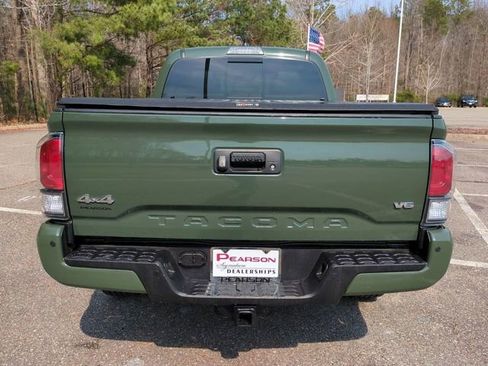 Used 2021 Toyota Tacoma Limited image 5