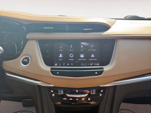 Used 2023 Cadillac XT5 Sportv w/ Platinum Package AWD/4WD image 14