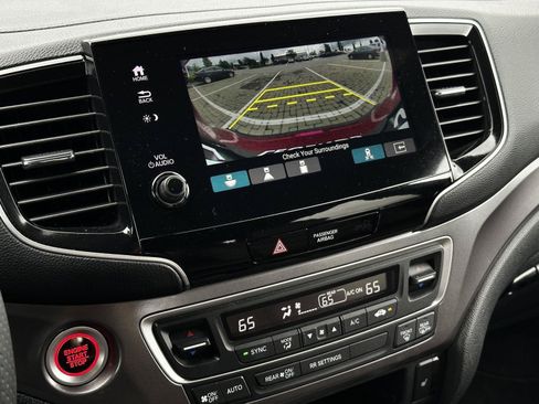 Certified 2024 Honda Passport EX-L image 17