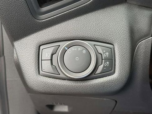 Used 2019 Ford Escape SEL AWD/4WD image 18