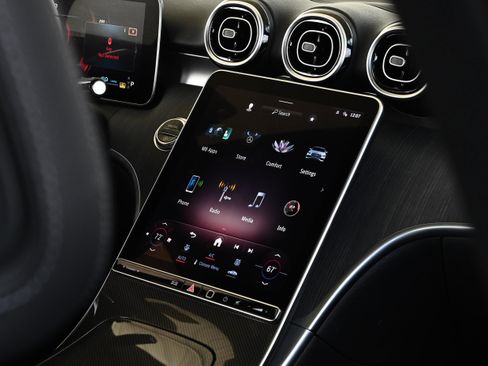 Used 2022 Mercedes-Benz C 300 4MATIC Sedan image 23