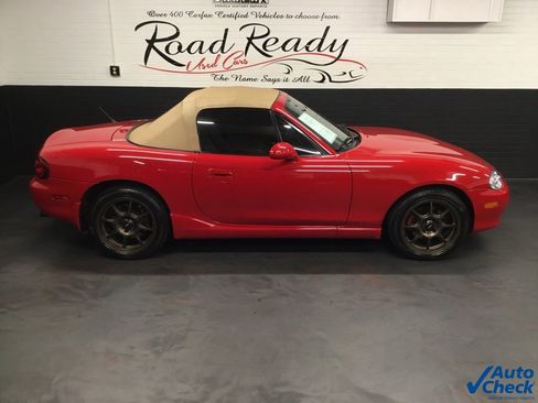 Used 2002 MAZDA MX-5 Miata LS image 12