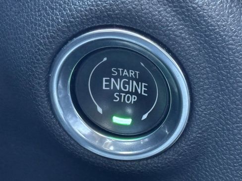 Used 2021 GMC Sierra 1500 SLT image 21