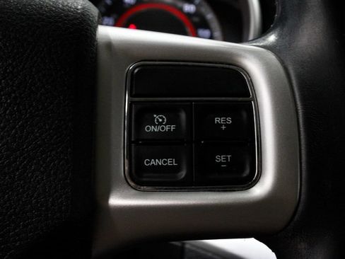 Used 2019 Dodge Journey SE w/ Connectivity Group FWD image 27