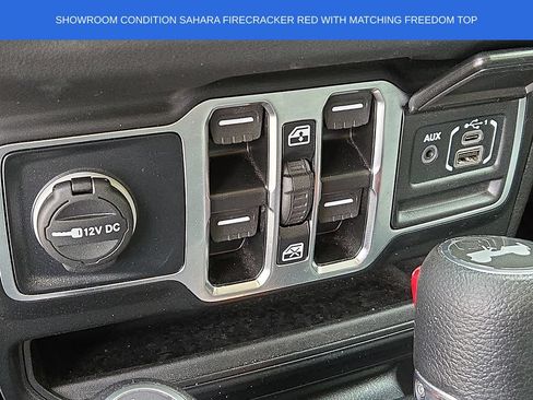 Used 2025 Jeep Wrangler Unlimited Sahara AWD/4WD image 23