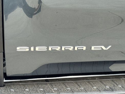New 2026 GMC Sierra EV Elevation image 10