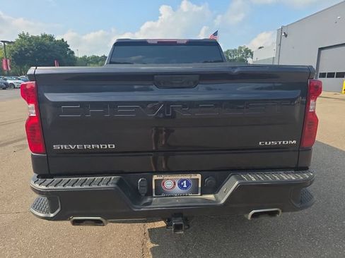 Used 2023 Chevrolet Silverado 1500 Custom Trail Boss AWD/4WD image 24