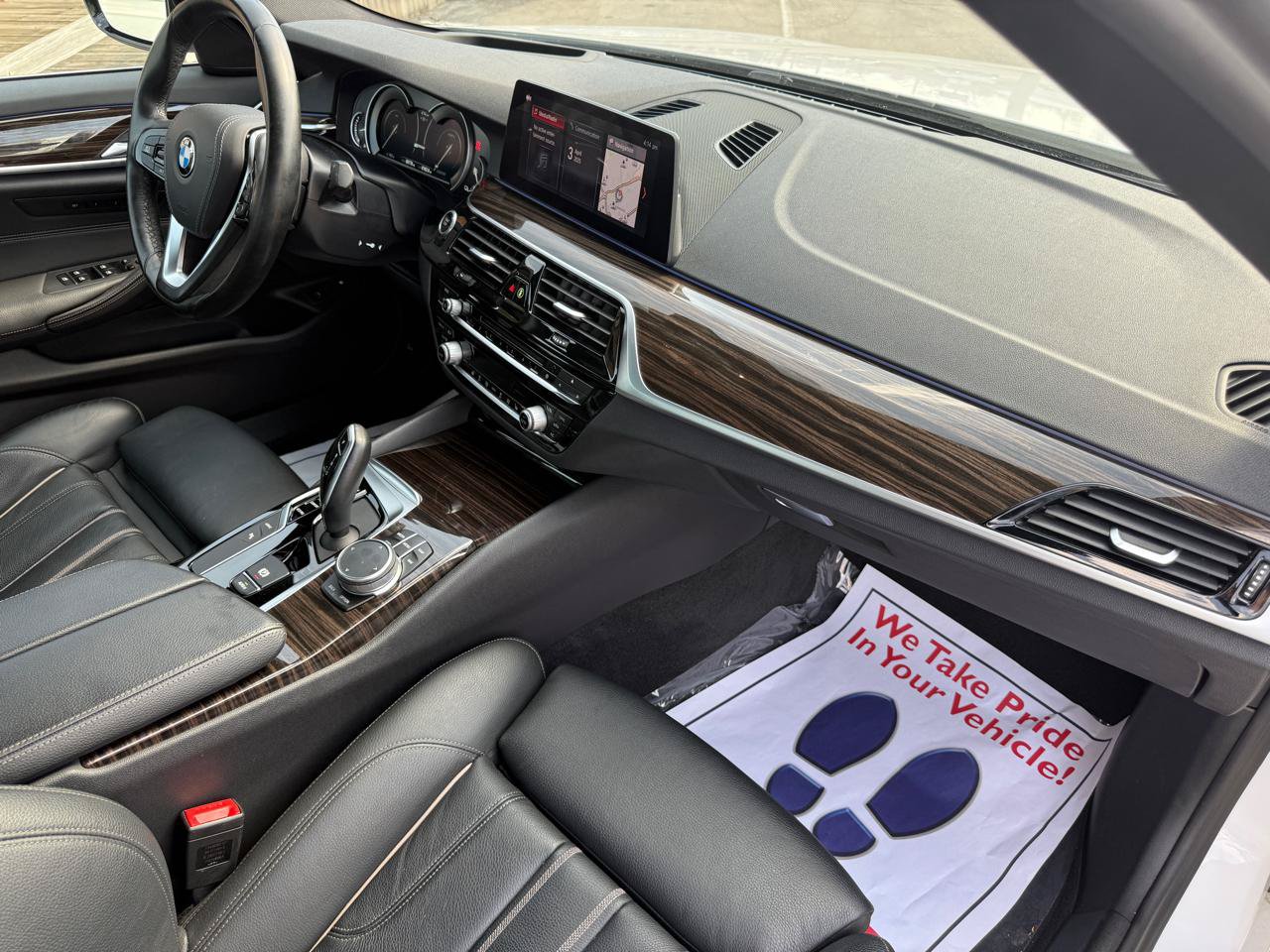 Used 2019 BMW 530e w/ Convenience Package RWD image 45