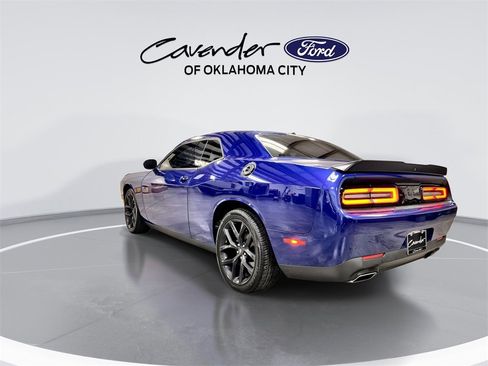 Used 2021 Dodge Challenger SXT w/ Blacktop Package image 6