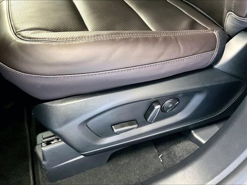 New 2026 Ford Explorer Platinum AWD/4WD image 39