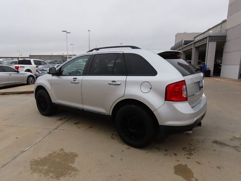 Used 2011 Ford Edge SEL w/ 201A Rapid Spec Order Code image 16