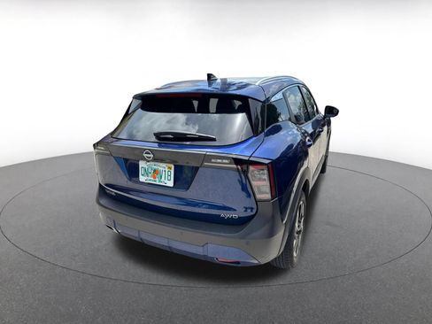 Used 2026 Nissan Kicks SV w/ Cold Weather Package AWD/4WD image 8