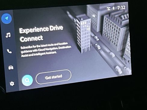 Used 2025 Toyota RAV4 XLE image 28