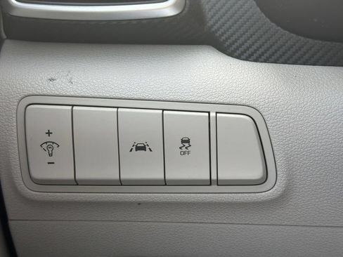 Used 2020 Hyundai Tucson SE FWD image 17