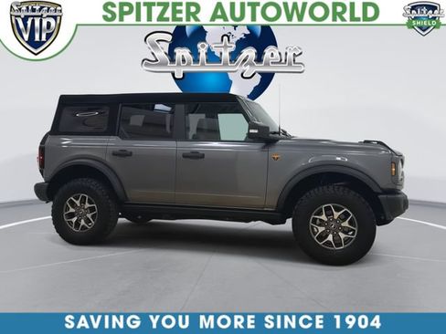 Used 2025 Ford Bronco Badlands AWD/4WD image 2