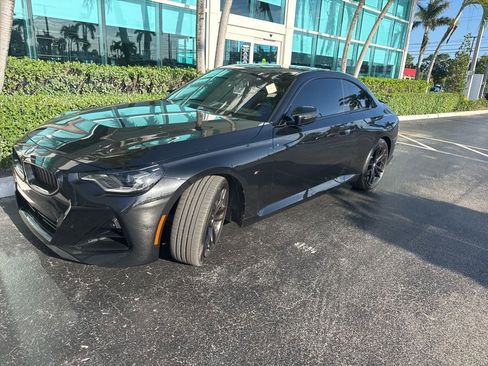 Used 2023 BMW M240i Coupe w/ Premium Package RWD image 7