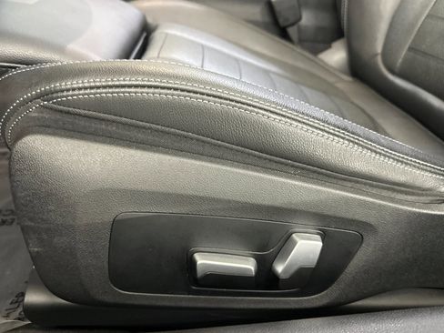 Certified 2023 BMW 440i xDrive Convertible w/ Premium Package image 13