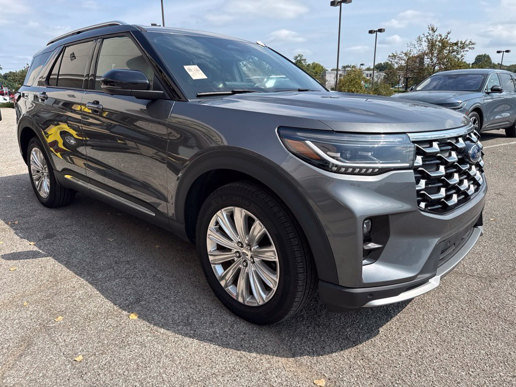 Used 2025 Ford Explorer Platinum w/ LUX Leather Package AWD/4WD image 14