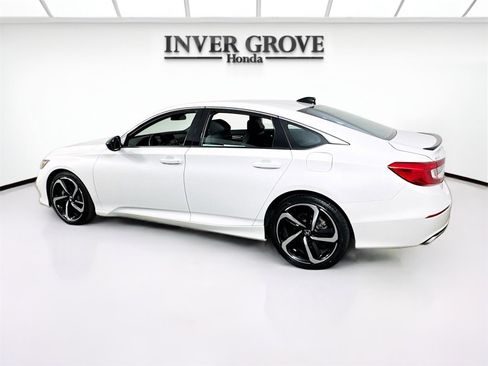 Used 2022 Honda Accord Sport image 7