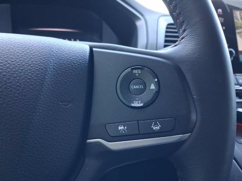Certified 2024 Honda Odyssey Sport image 32