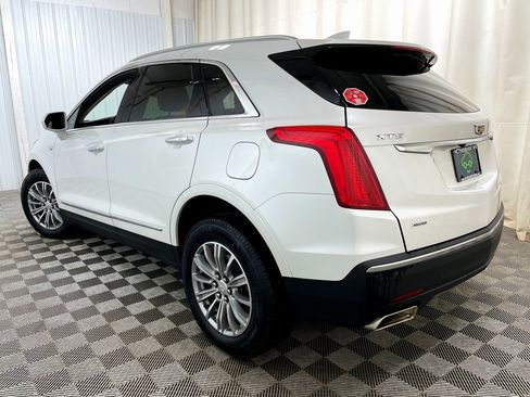 Used 2017 Cadillac XT5 Luxury w/ Driver Awareness Package image 23
