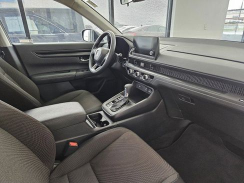 Used 2023 Honda CR-V LX image 12