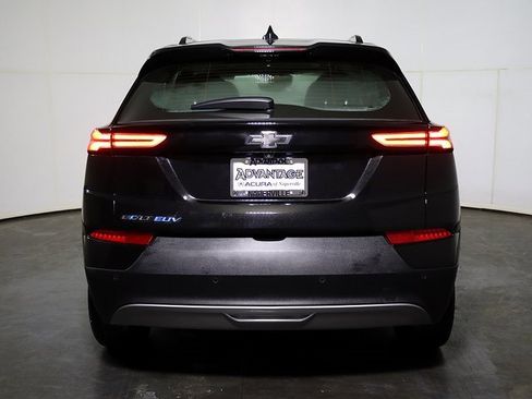 Used 2023 Chevrolet Bolt EUV Premier w/ Sun & Sound Package image 10