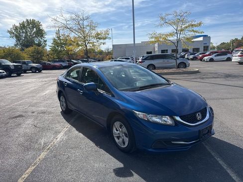 Used 2015 Honda Civic LX image 2