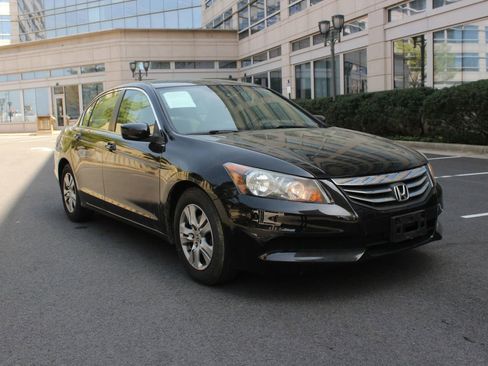 Used 2012 Honda Accord LX image 1