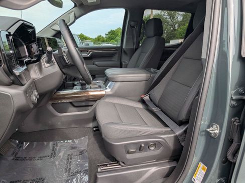 Used 2026 Chevrolet Silverado 1500 LT Trail Boss w/ Protection Package AWD/4WD image 24