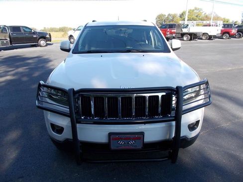 Used 2011 Jeep Grand Cherokee Laredo image 9