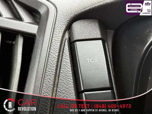 Used 2019 Ford Transit 150 148 Medium Roof image 16