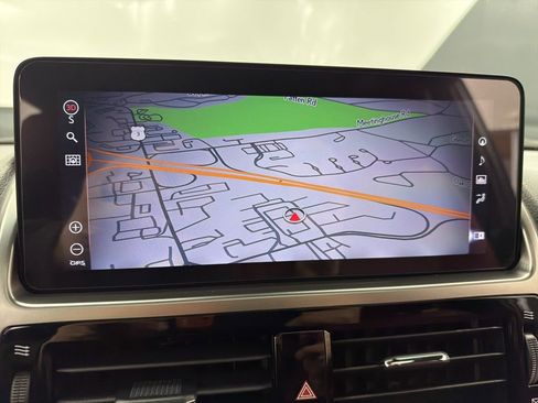 Used 2023 Lexus GX 460 Premium w/ Premium Package image 17