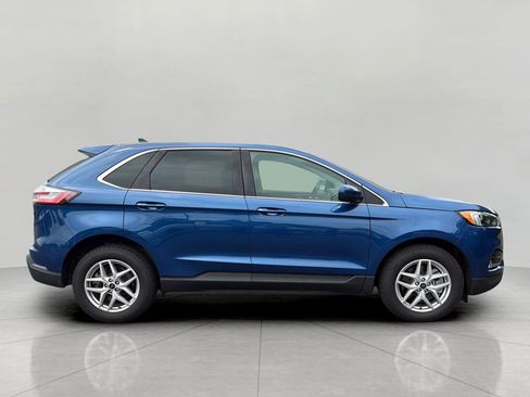 Used 2024 Ford Edge SEL w/ Convenience Package AWD/4WD image 9
