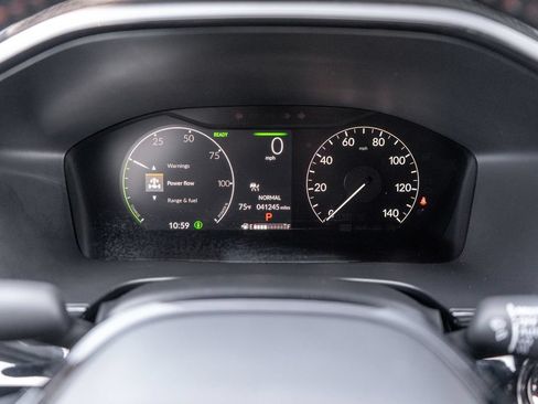 Used 2025 Honda CR-V Sport Touring image 23