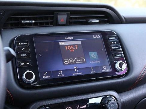 Certified 2022 Nissan Kicks SR w/ Interior Electronics Package FWD image 11