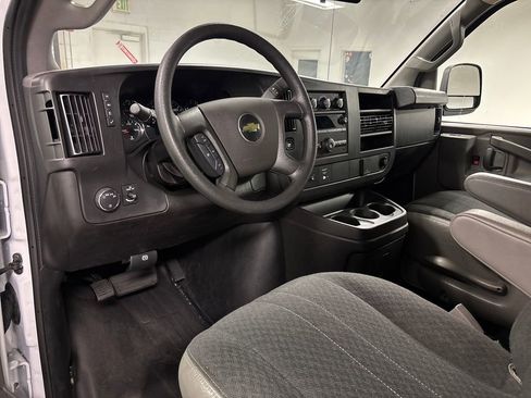 Used 2024 Chevrolet Express 2500 Work Van w/ Driver Convenience Package image 32