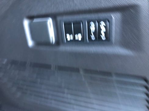 Used 2021 Chevrolet Tahoe High Country w/ Premium Package image 44