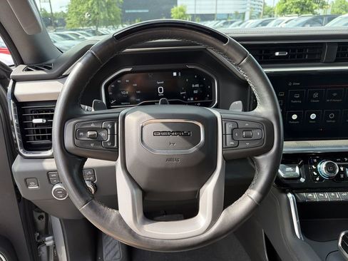 Used 2023 GMC Sierra 1500 Denali w/ Technology Package AWD/4WD image 23