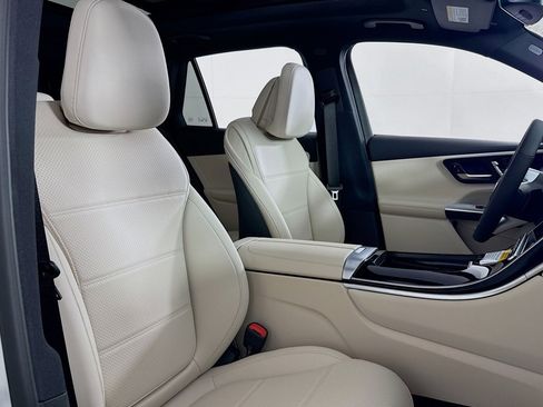 New 2026 Mercedes-Benz GLC 300 4MATIC image 6