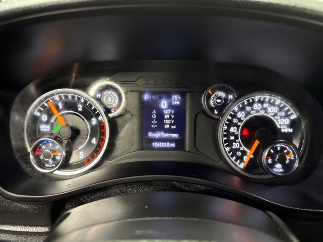 Used 2022 RAM 2500 Tradesman w/ Chrome Appearance Group AWD/4WD image 18
